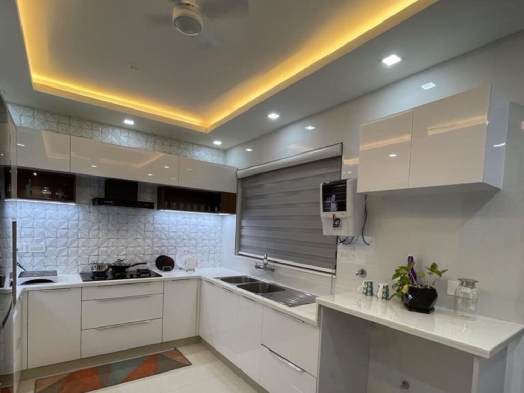 Modern kitchen design in Tirunelveli